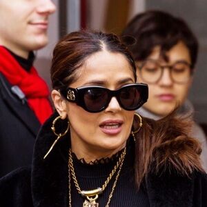 Balenciaga sunglasses BB0070S